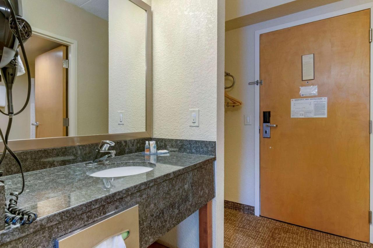 Comfort Inn Mechanicsburg - Harrisburg South Dış mekan fotoğraf